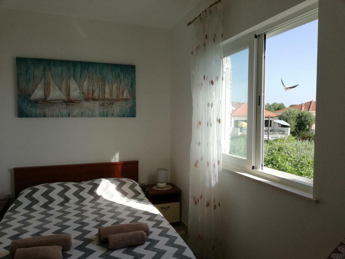 Apartment Ivo Mazic Sreser Esterno foto